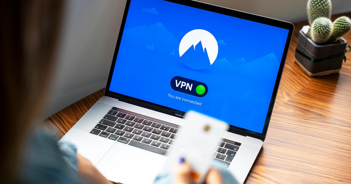 VPN dla początkujących - do czego służy i jak wybrać najlepszy