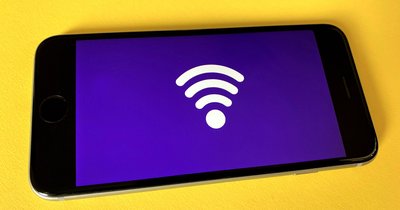 Hotspot osobisty jako alternatywa dla publicznego WiFi