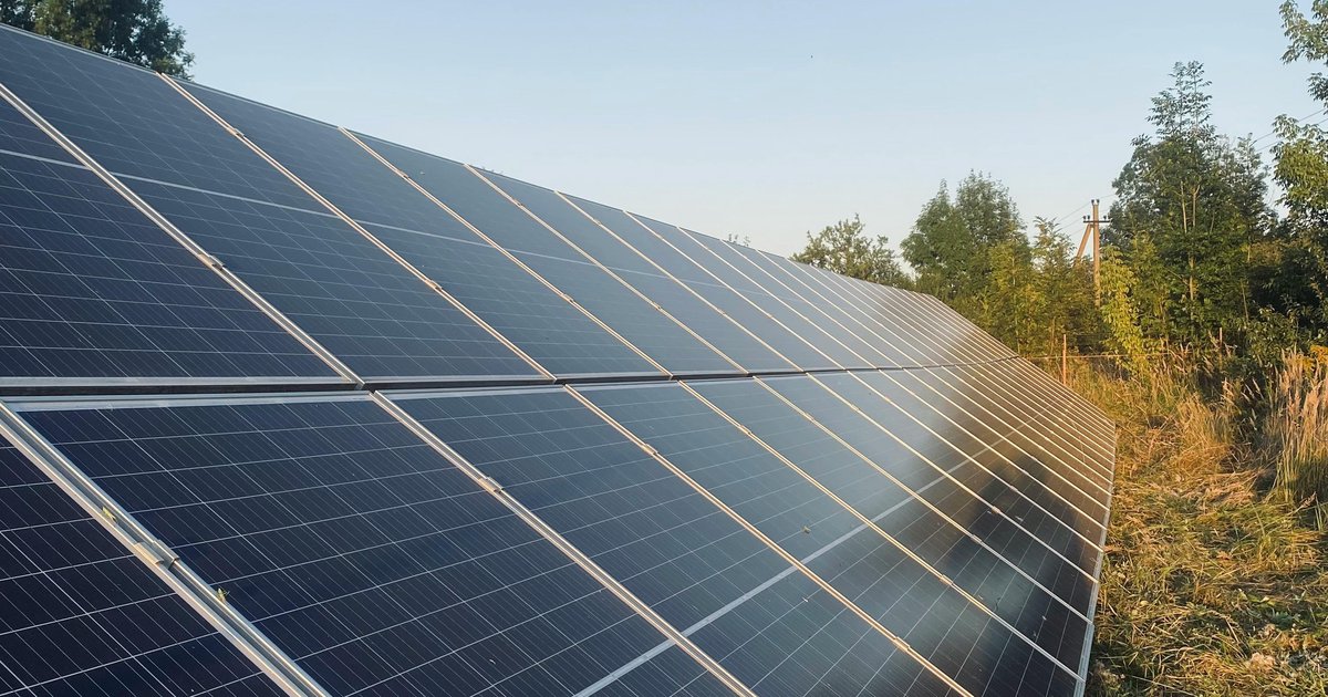Nowe technologie w energetyce odnawialnej - panele słoneczne 2026