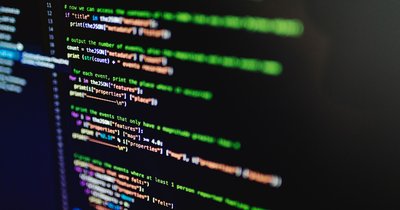 5 narzędzi AI, które przyspieszą debugowanie kodu